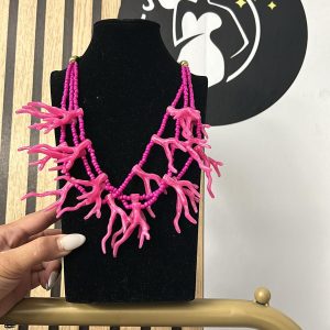 Collar veraniego rosa
